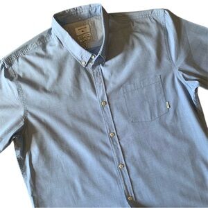 Quiksilver Men’s short sleeve button down shirt